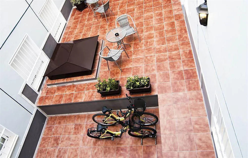 Plaza De La Luz Cadizアパートホテル