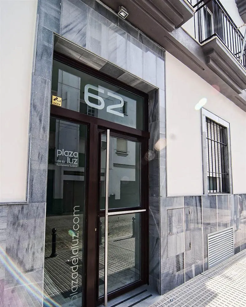 Aparthotel Plaza de la Luz Cádiz 3*,  España