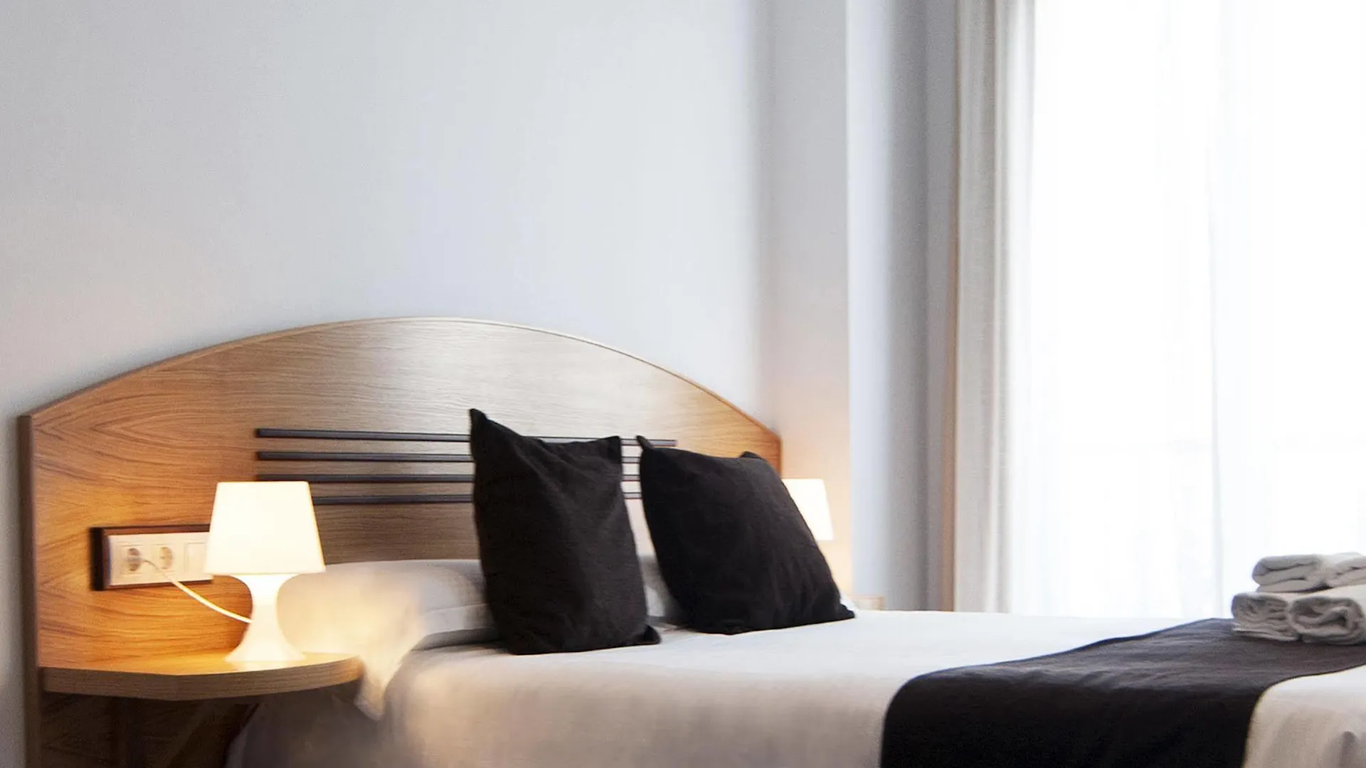 Aparthotel Plaza de la Luz Cádiz
